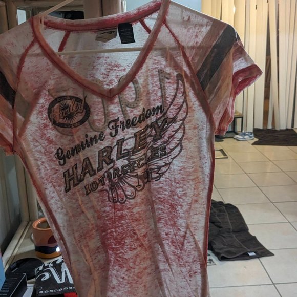 Woman's Pink Harley Davidson top - Picture 3 of 6